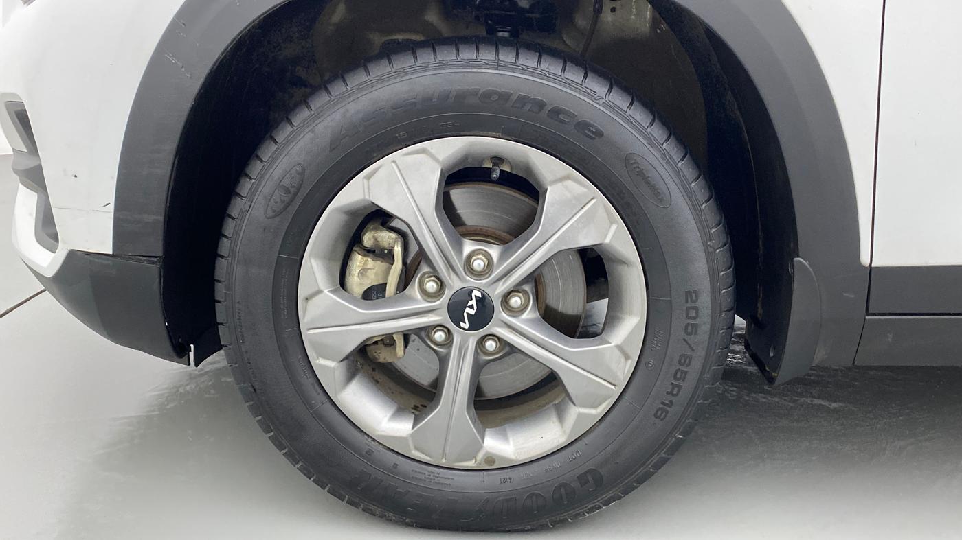 2022 KIA SELTOS HTK PLUS 1.5 IMT, Petrol, Manual, 27,272 km, Left Front Wheel