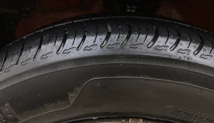 2018 Maruti Celerio ZXI, Petrol, Manual, 67,372 km, Left Front Tyre Tread