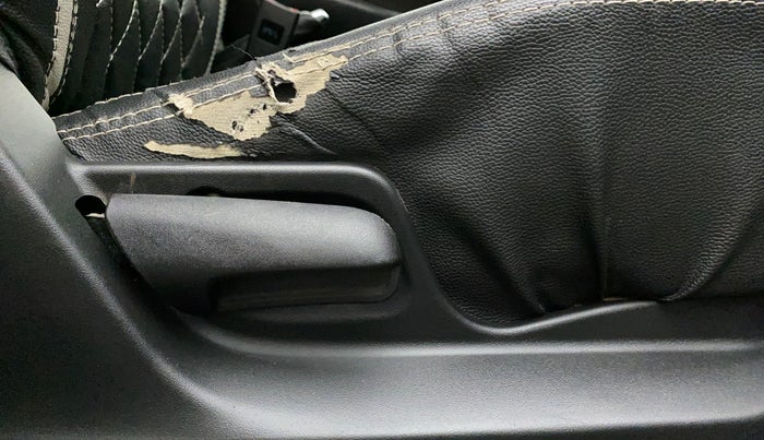 2015 Maruti Swift VXI, Petrol, Manual, 89,183 km, Driver Side Adjustment Panel