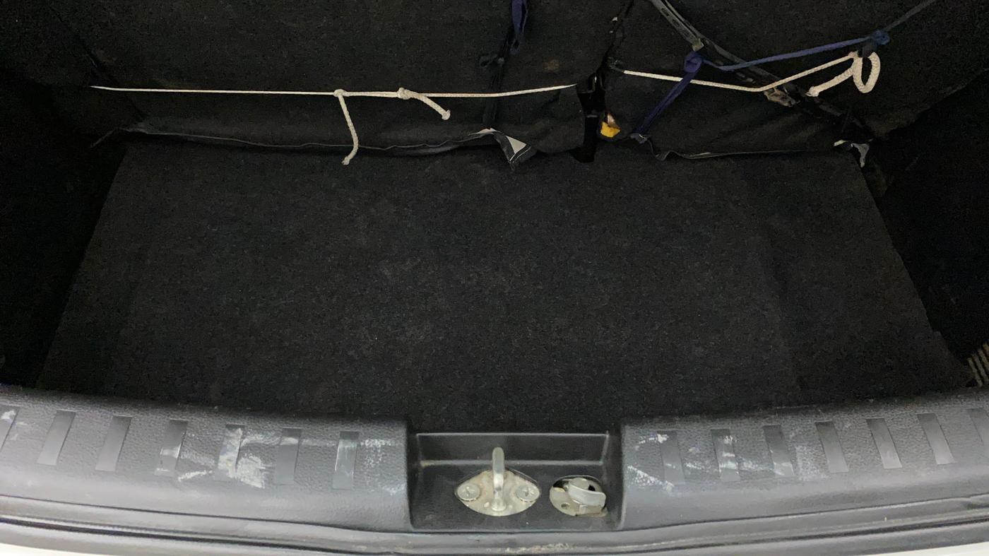 2015 Maruti Swift VXI, Petrol, Manual, 89,183 km, Boot Inside