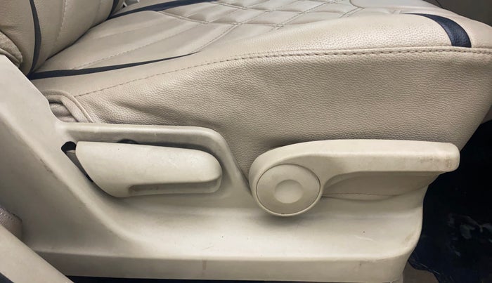 2014 Maruti Swift Dzire ZXI, Petrol, Manual, 58,960 km, Driver Side Adjustment Panel