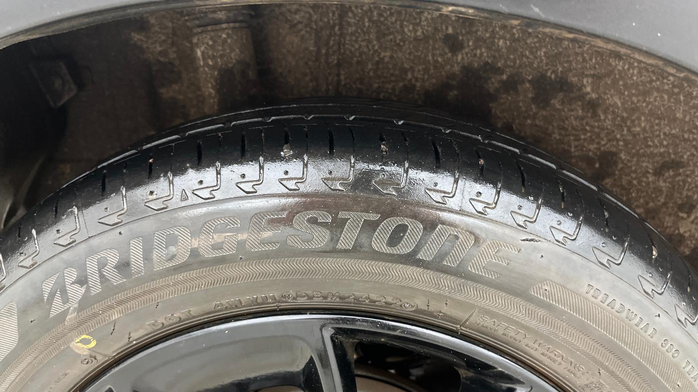 2022 Maruti IGNIS ZETA 1.2 AMT, Petrol, Automatic, 24,194 km, Right Rear Tyre Tread