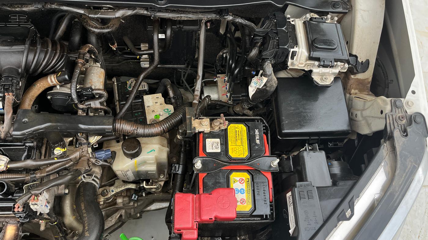 2022 Maruti IGNIS ZETA 1.2 AMT, Petrol, Automatic, 24,194 km, Engine View - Left