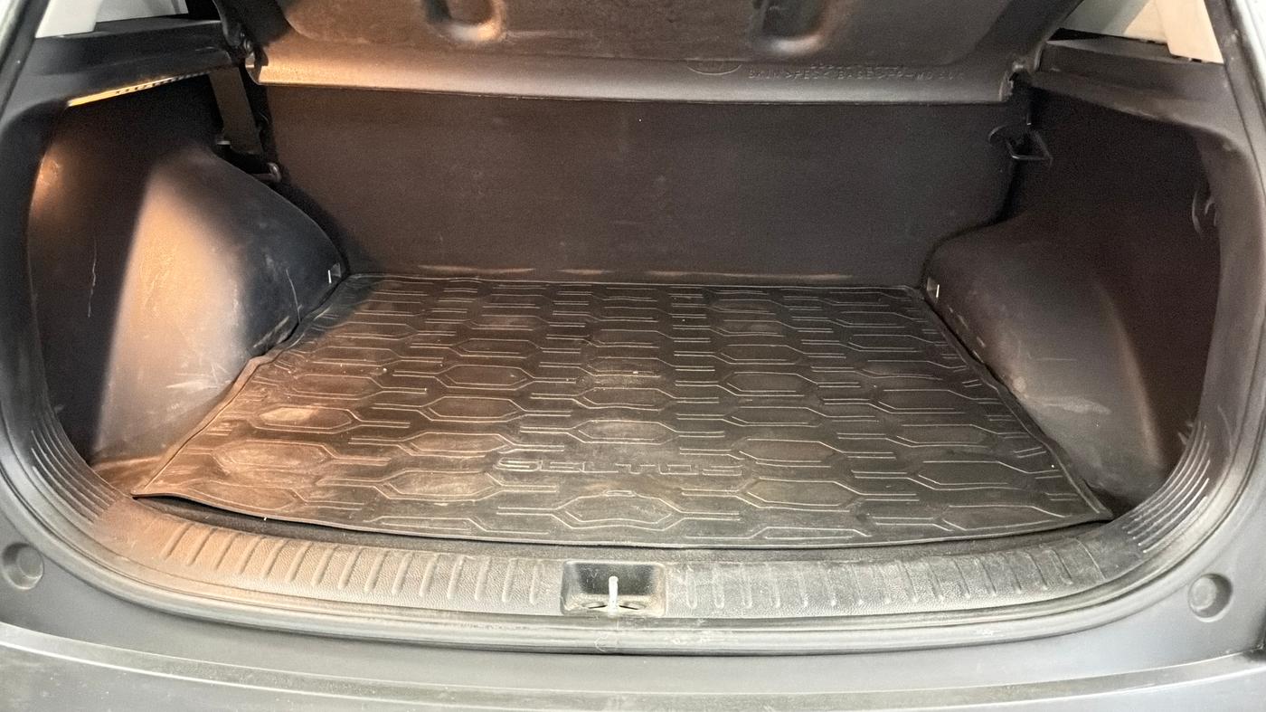 2021 KIA SELTOS HTK PLUS 1.5 DIESEL, Diesel, Manual, 83,589 km, Boot Inside