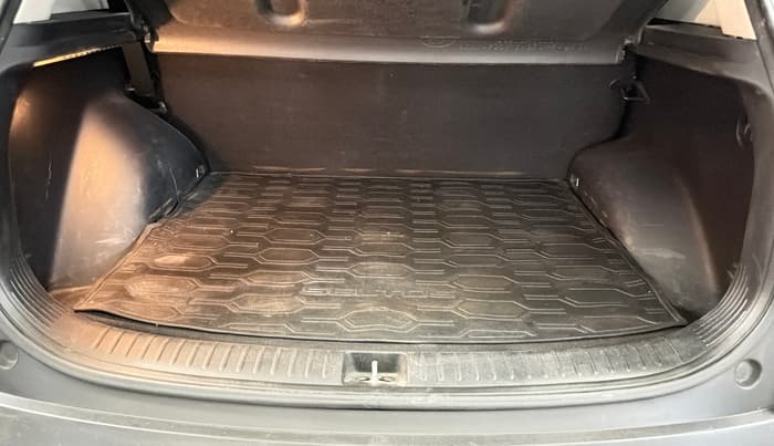 2021 KIA SELTOS HTK PLUS 1.5 DIESEL, Diesel, Manual, 83,589 km, Boot Inside