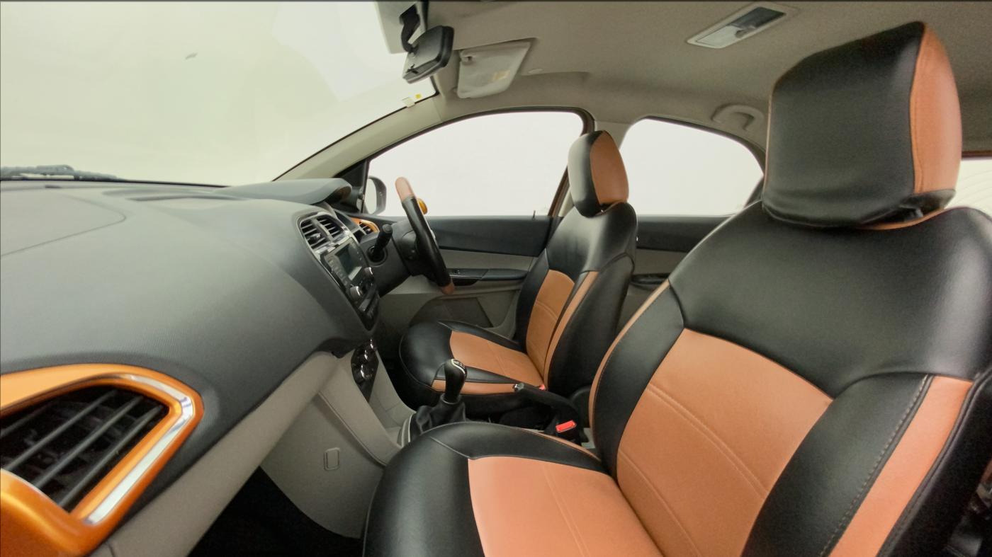 2016 Tata Tiago XZ PETROL, Petrol, Manual, 89,684 km, Right Side Front Door Cabin
