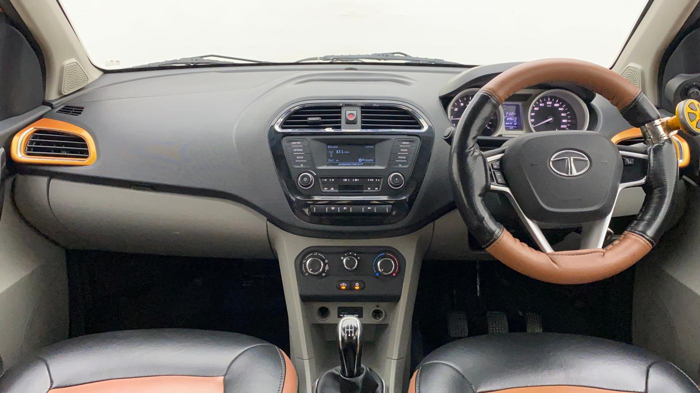 2016 Tata Tiago XZ PETROL, Petrol, Manual, 89,684 km, Dashboard