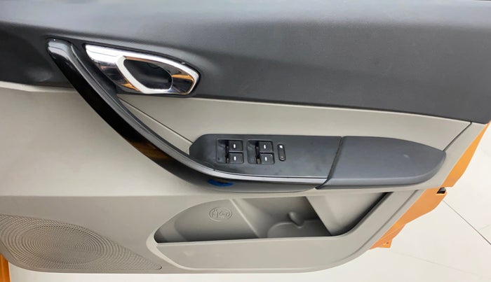 2016 Tata Tiago XZ PETROL, Petrol, Manual, 89,684 km, Driver Side Door Panels Control