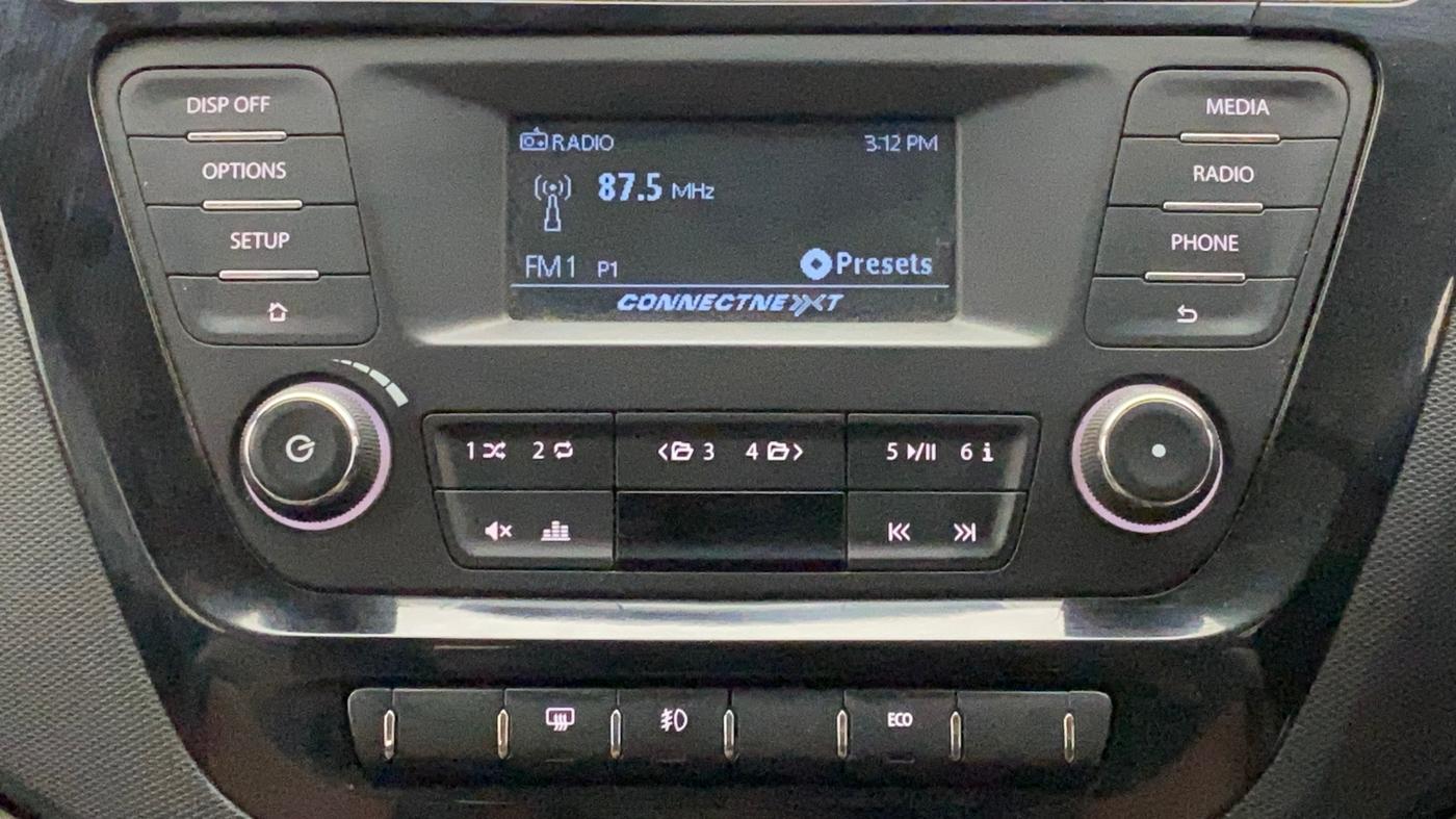 2016 Tata Tiago XZ PETROL, Petrol, Manual, 89,684 km, Infotainment System