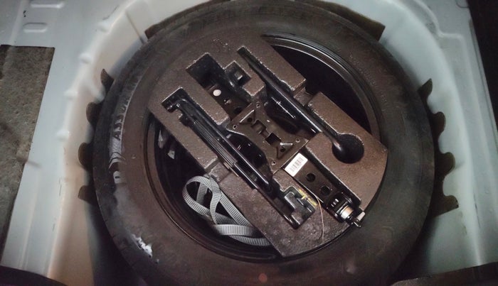 2022 Skoda KUSHAQ STYLE 1.0L TSI AT (6 AIRBAGS), Petrol, Automatic, 47,751 km, Spare Tyre