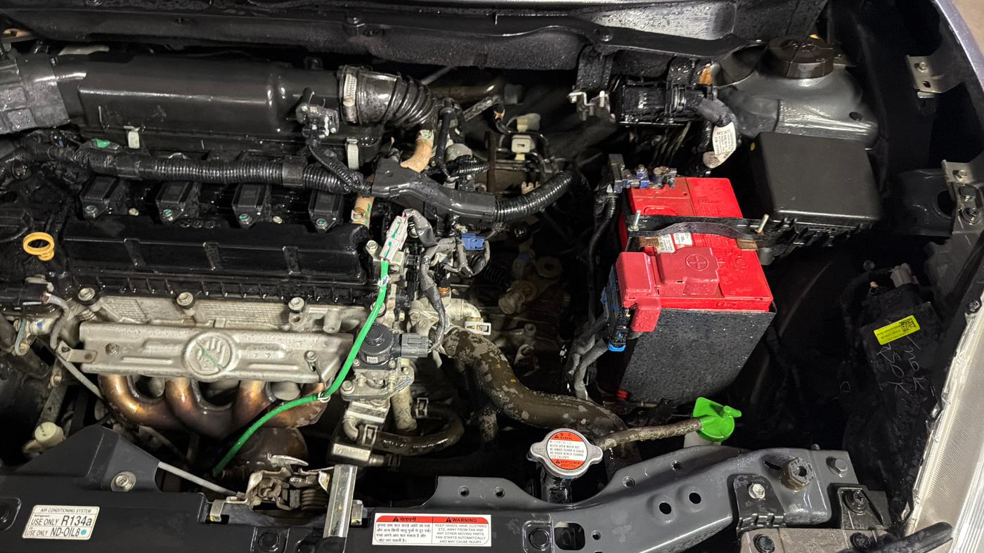 2022 Maruti Swift VXI, Petrol, Manual, 38,503 km, Engine View - Left