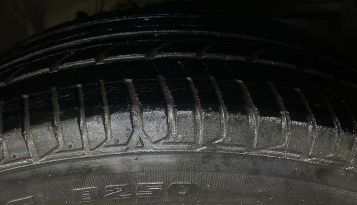 2017 Honda Jazz 1.2L I-VTEC SV, Petrol, Manual, 20,005 km, Right Front Tyre Tread