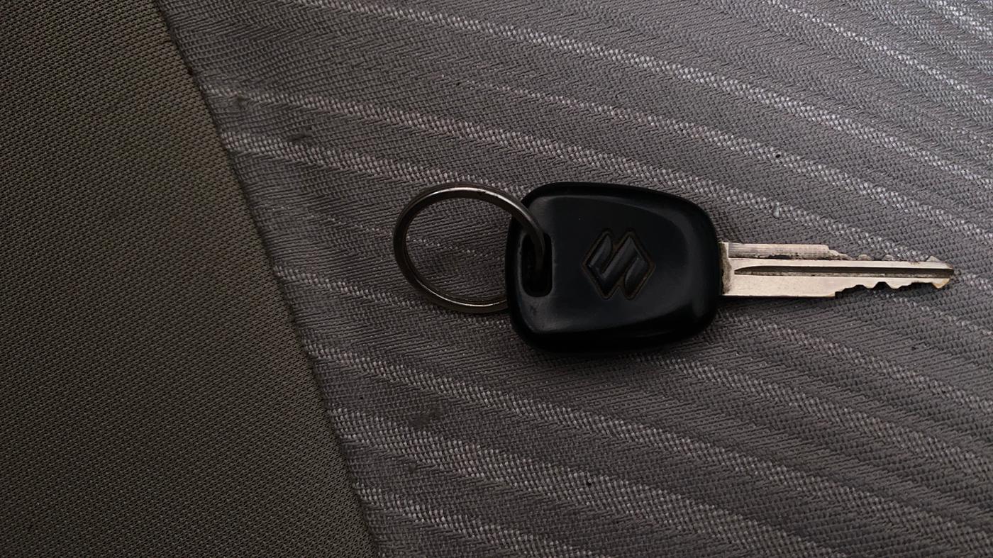 2016 Maruti Alto K10 VXI, Petrol, Manual, 12,563 km, Key Close Up