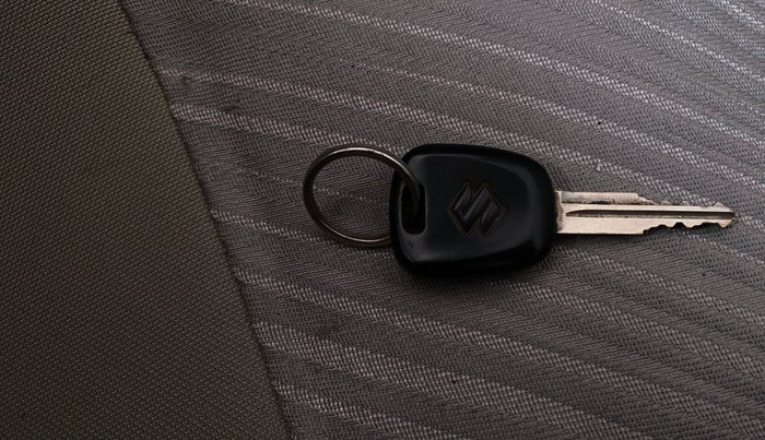 2016 Maruti Alto K10 VXI, Petrol, Manual, 12,563 km, Key Close Up