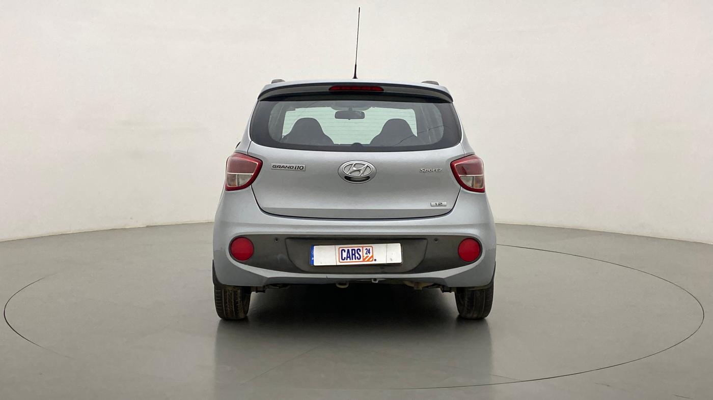 2018 Hyundai Grand i10 SPORTZ 1.2 KAPPA VTVT, Petrol, Manual, 28,081 km, Back/Rear