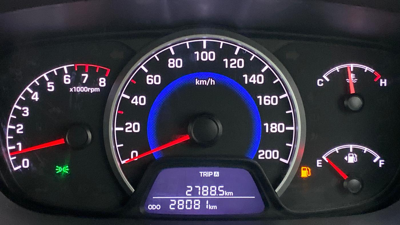 2018 Hyundai Grand i10 SPORTZ 1.2 KAPPA VTVT, Petrol, Manual, 28,081 km, Odometer Image