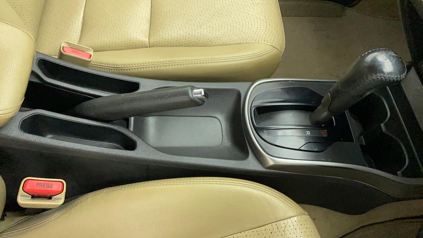 2014 Honda City 1.5L I-VTEC VX CVT, Petrol, Automatic, 84,879 km, Gear Lever