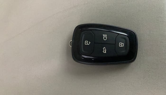 2020 Tata NEXON XZA PLUS SUNROOF PETROL, Petrol, Automatic, 89,178 km, Key Close Up