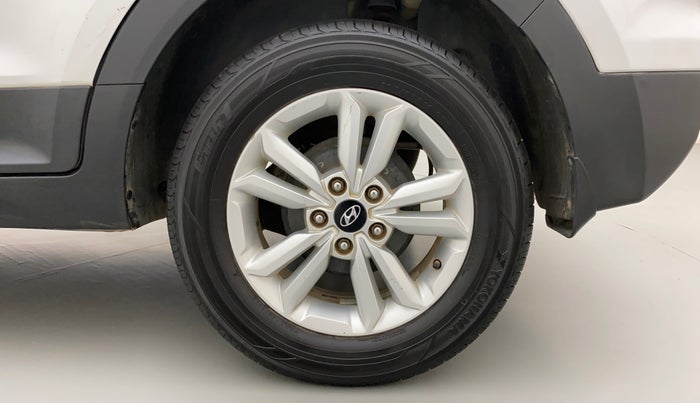 2016 Hyundai Creta SX PLUS 1.6 PETROL, Petrol, Manual, 60,817 km, Left Rear Wheel