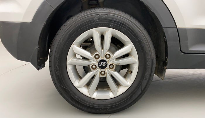 2016 Hyundai Creta SX PLUS 1.6 PETROL, Petrol, Manual, 60,817 km, Right Rear Wheel