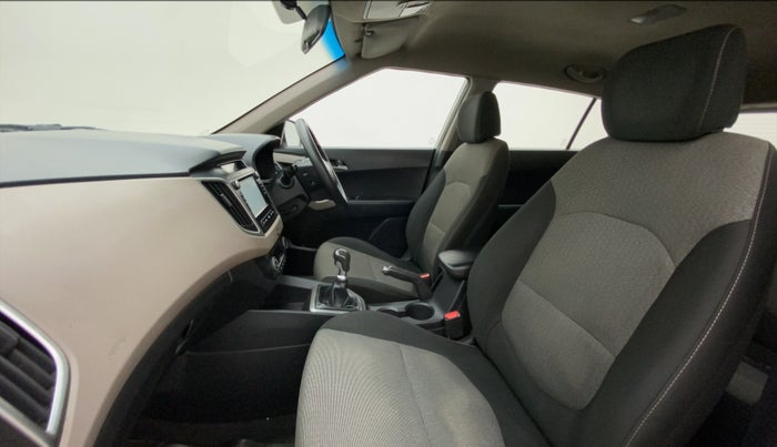 2016 Hyundai Creta SX PLUS 1.6 PETROL, Petrol, Manual, 60,817 km, Right Side Front Door Cabin