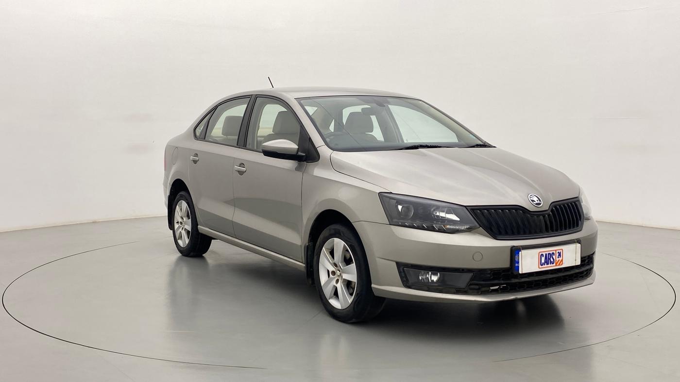 2017 Skoda Rapid STYLE 1.6 MPI MT, Petrol, Manual, 31,662 km, SRP
