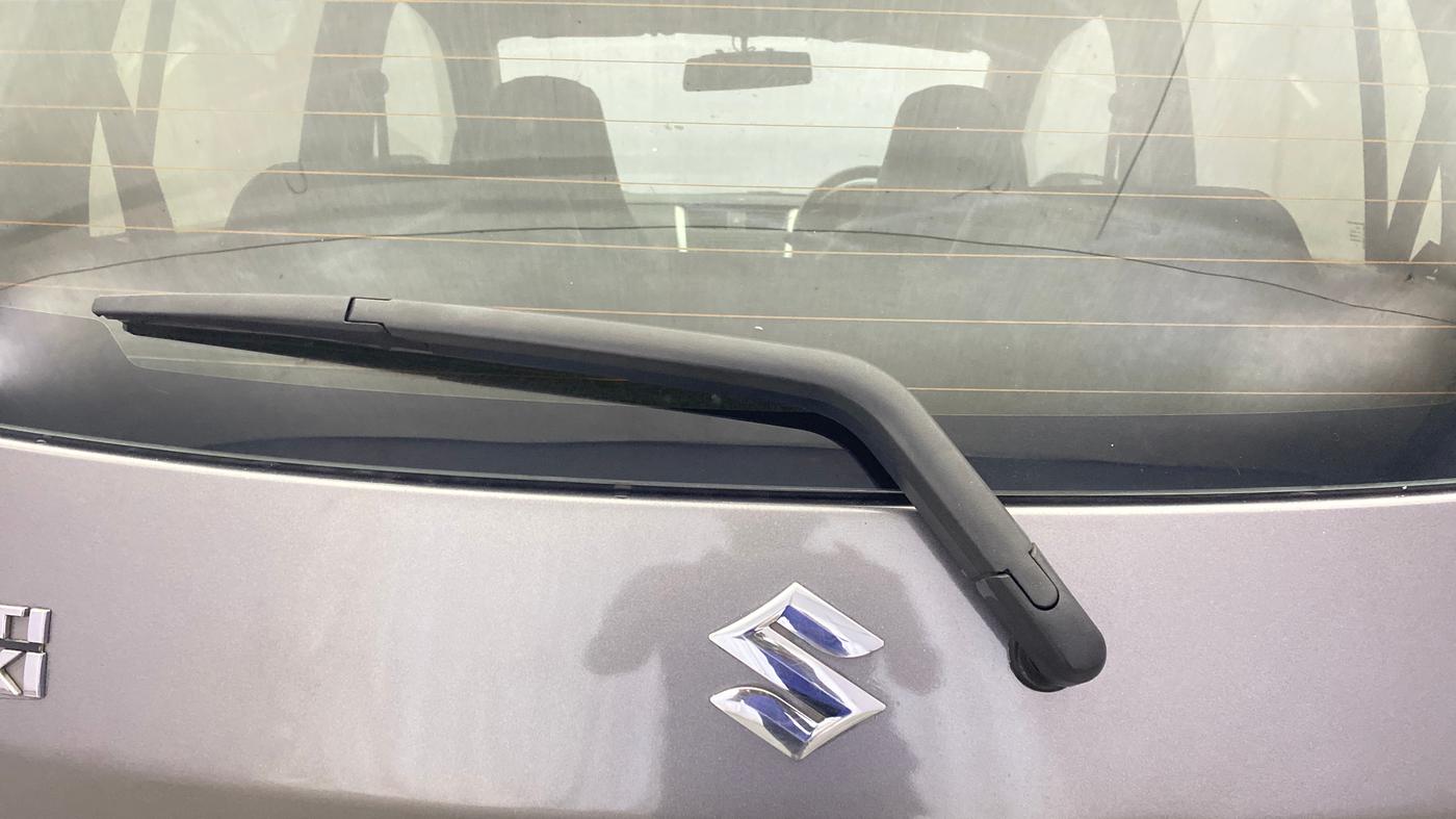 2015 Maruti Celerio ZXI, CNG, Manual, 43,476 km, Rear Wiper