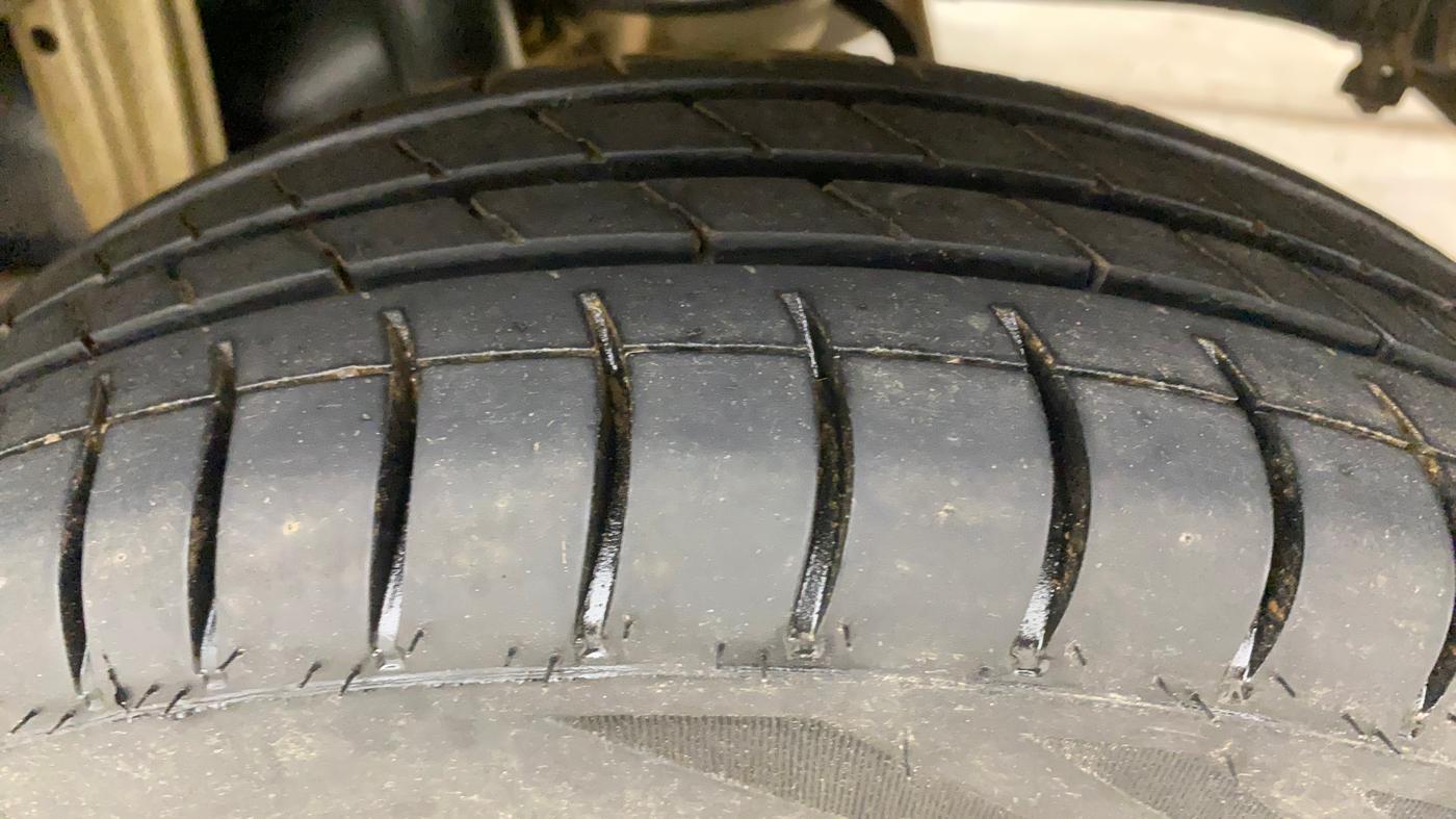 2017 Maruti Alto K10 VXI, Petrol, Manual, 59,985 km, Left Rear Tyre Tread
