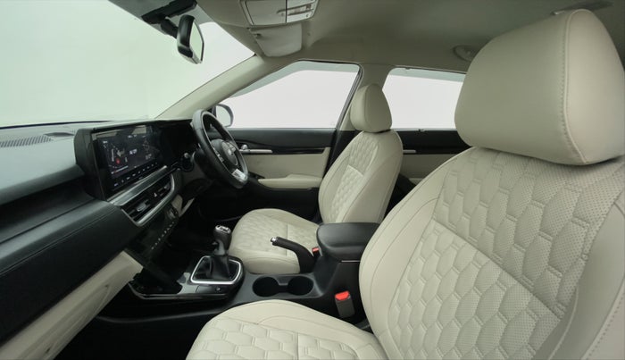 2019 KIA SELTOS HTX 1.5 PETROL MT, Petrol, Manual, 19,207 km, Right Side Front Door Cabin