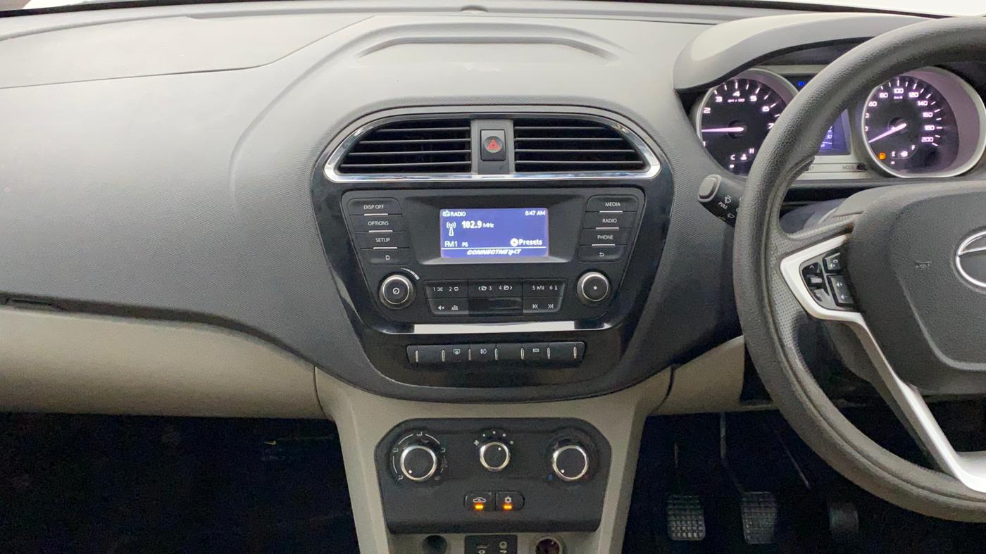 2016 Tata Tiago XZ PETROL, Petrol, Manual, 93,014 km, Air Conditioner