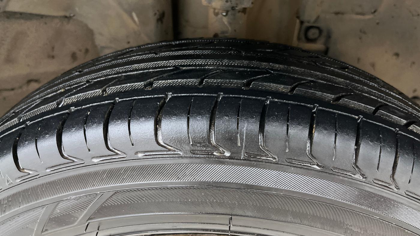 2017 Renault Kwid RXT 0.8, Petrol, Manual, 53,793 km, Right Front Tyre Tread