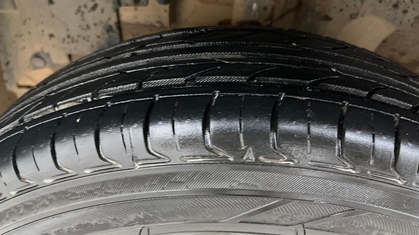 2017 Renault Kwid RXT 0.8, Petrol, Manual, 53,793 km, Left Front Tyre Tread