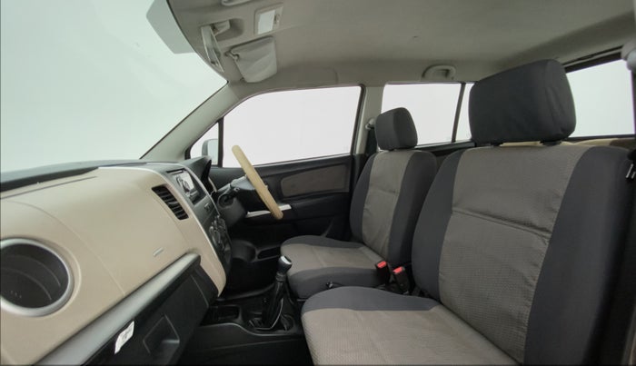 2013 Maruti Wagon R 1.0 LXI, Petrol, Manual, 48,403 km, Right Side Front Door Cabin