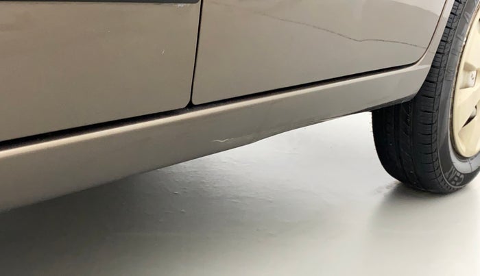 2013 Maruti Wagon R 1.0 LXI, Petrol, Manual, 48,403 km, Left running board - Slightly dented