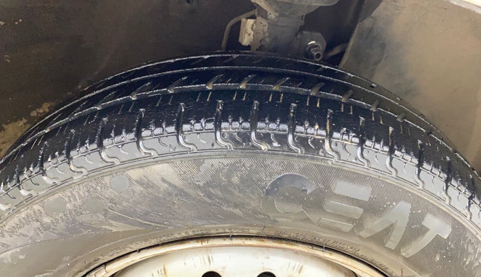 2019 Maruti New Wagon-R LXI CNG 1.0, CNG, Manual, 1,29,340 km, Right Front Tyre Tread