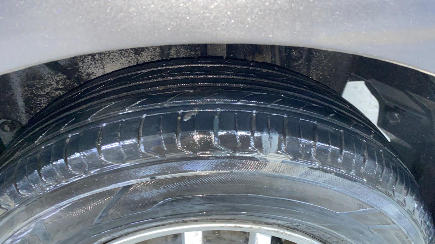 2013 Maruti Swift Dzire VDI, Diesel, Manual, 1,06,392 km, Left Rear Tyre Tread