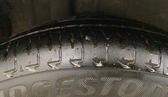 2018 Maruti IGNIS DELTA 1.2, CNG, Manual, 42,601 km, Right Rear Tyre Tread