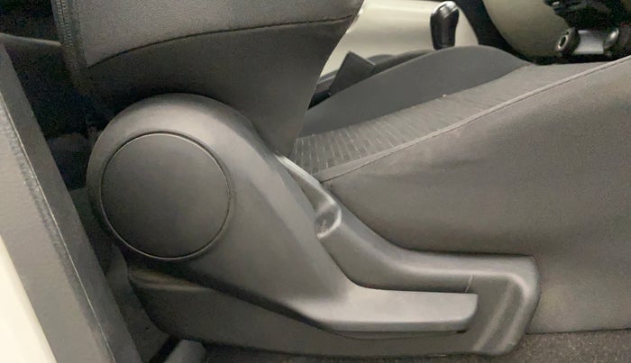 2018 Maruti IGNIS DELTA 1.2, CNG, Manual, 42,601 km, Driver Side Adjustment Panel