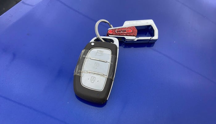 2016 Hyundai Elite i20 ASTA 1.2 (O), Petrol, Manual, 52,445 km, Key Close Up