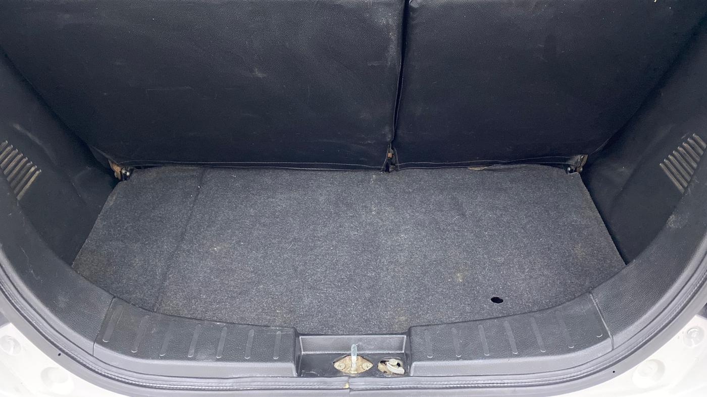 2014 Maruti Wagon R 1.0 VXI, Petrol, Manual, 50,250 km, Boot Inside