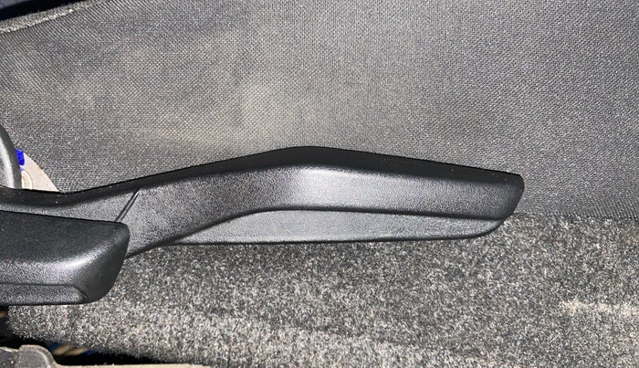 2021 Maruti Baleno ZETA PETROL 1.2, Petrol, Manual, 46,222 km, Driver Side Adjustment Panel