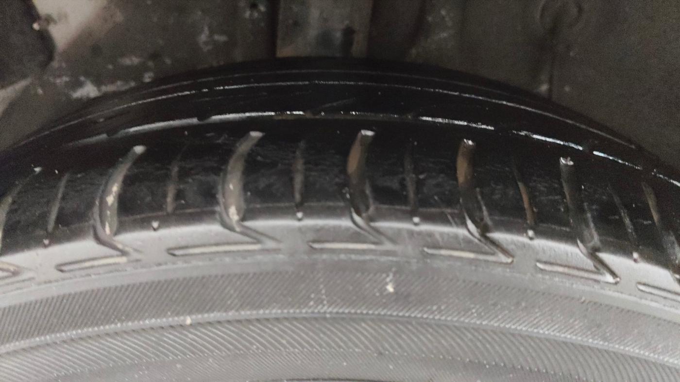 2015 Hyundai i20 Active 1.2 S, Petrol, Manual, 1,00,416 km, Right Rear Tyre Tread