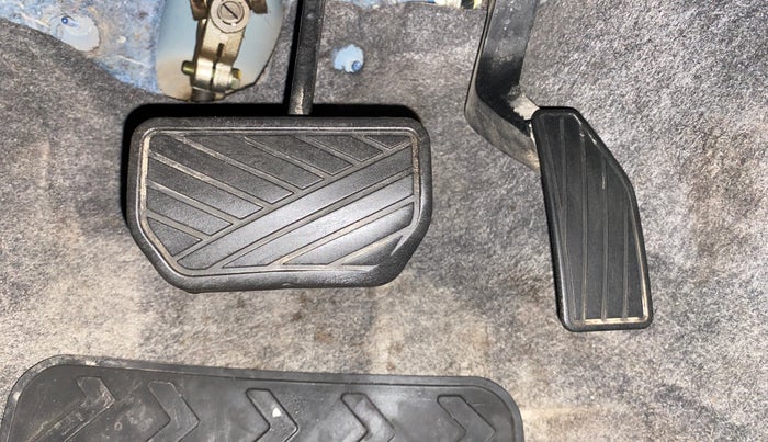 2018 Maruti Celerio ZXI AMT (O), Petrol, Automatic, 43,307 km, Pedals