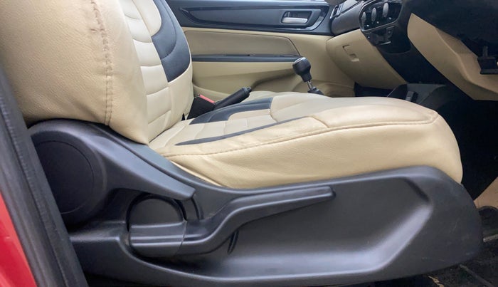 2019 Honda Amaze 1.2L I-VTEC S, Petrol, Manual, 71,087 km, Driver Side Adjustment Panel