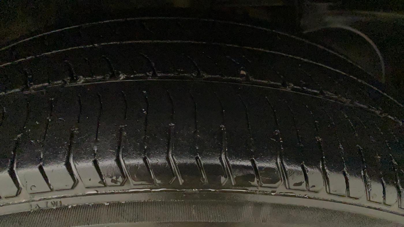 2016 Nissan Terrano XL (P), Petrol, Manual, 64,162 km, Left Rear Tyre Tread