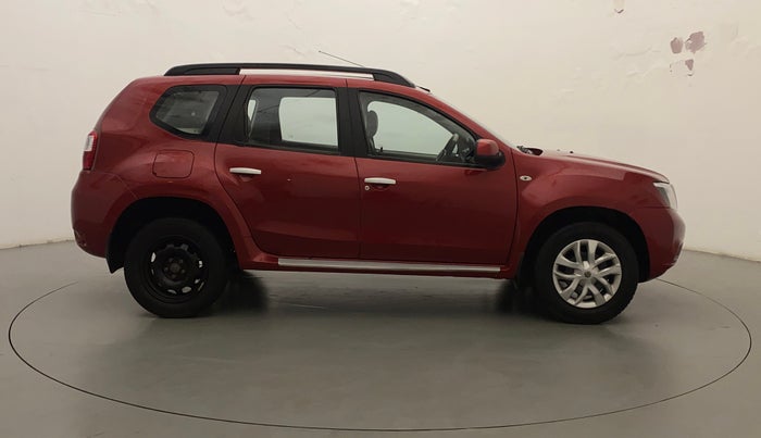 2016 Nissan Terrano XL (P), Petrol, Manual, 64,162 km, Right Side