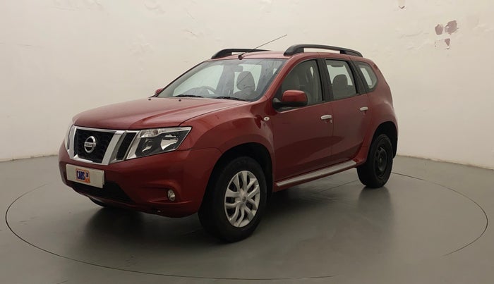 2016 Nissan Terrano XL (P), Petrol, Manual, 64,162 km, Left Front Diagonal