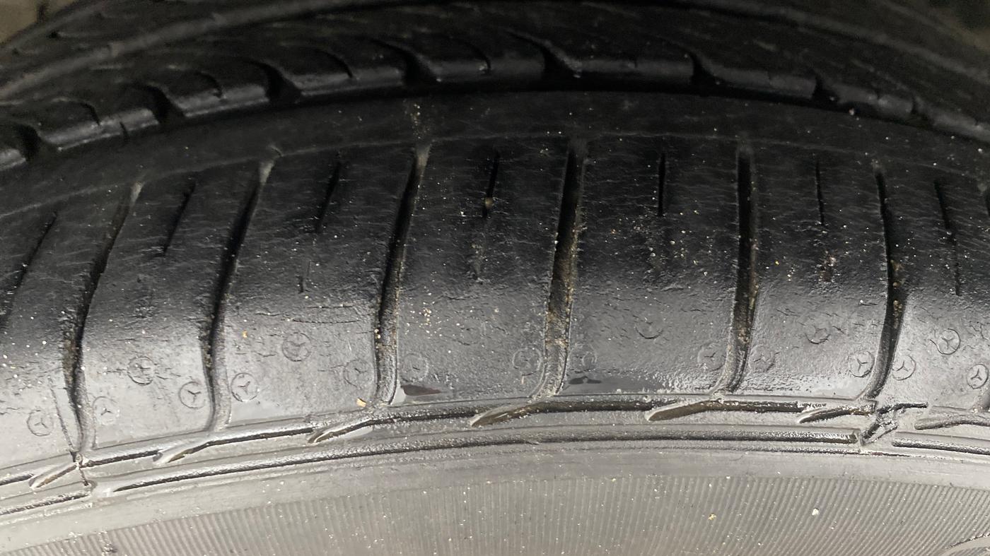 2021 Ford FREESTYLE TITANIUM PLUS 1.2 PETROL, Petrol, Manual, 23,281 km, Left Front Tyre Tread