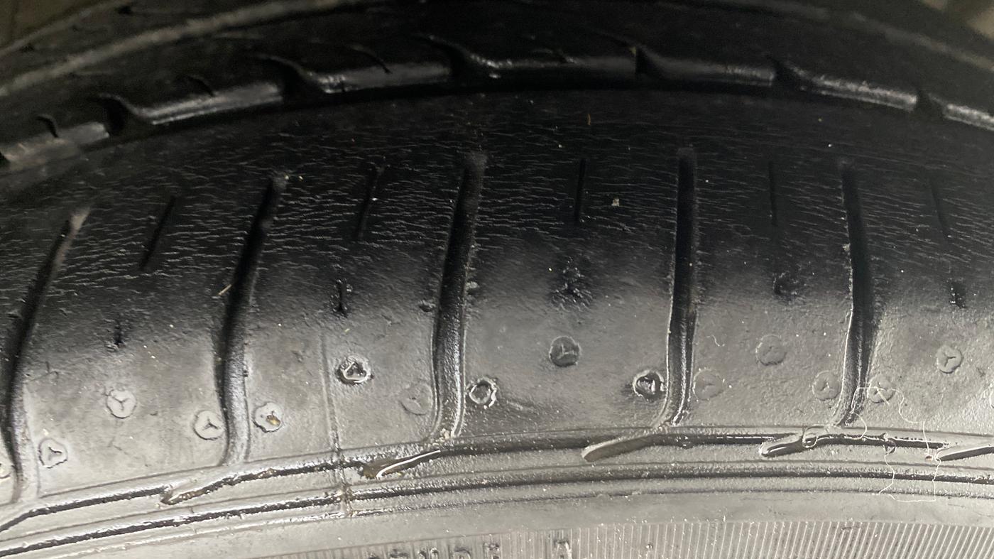 2021 Ford FREESTYLE TITANIUM PLUS 1.2 PETROL, Petrol, Manual, 23,281 km, Right Front Tyre Tread