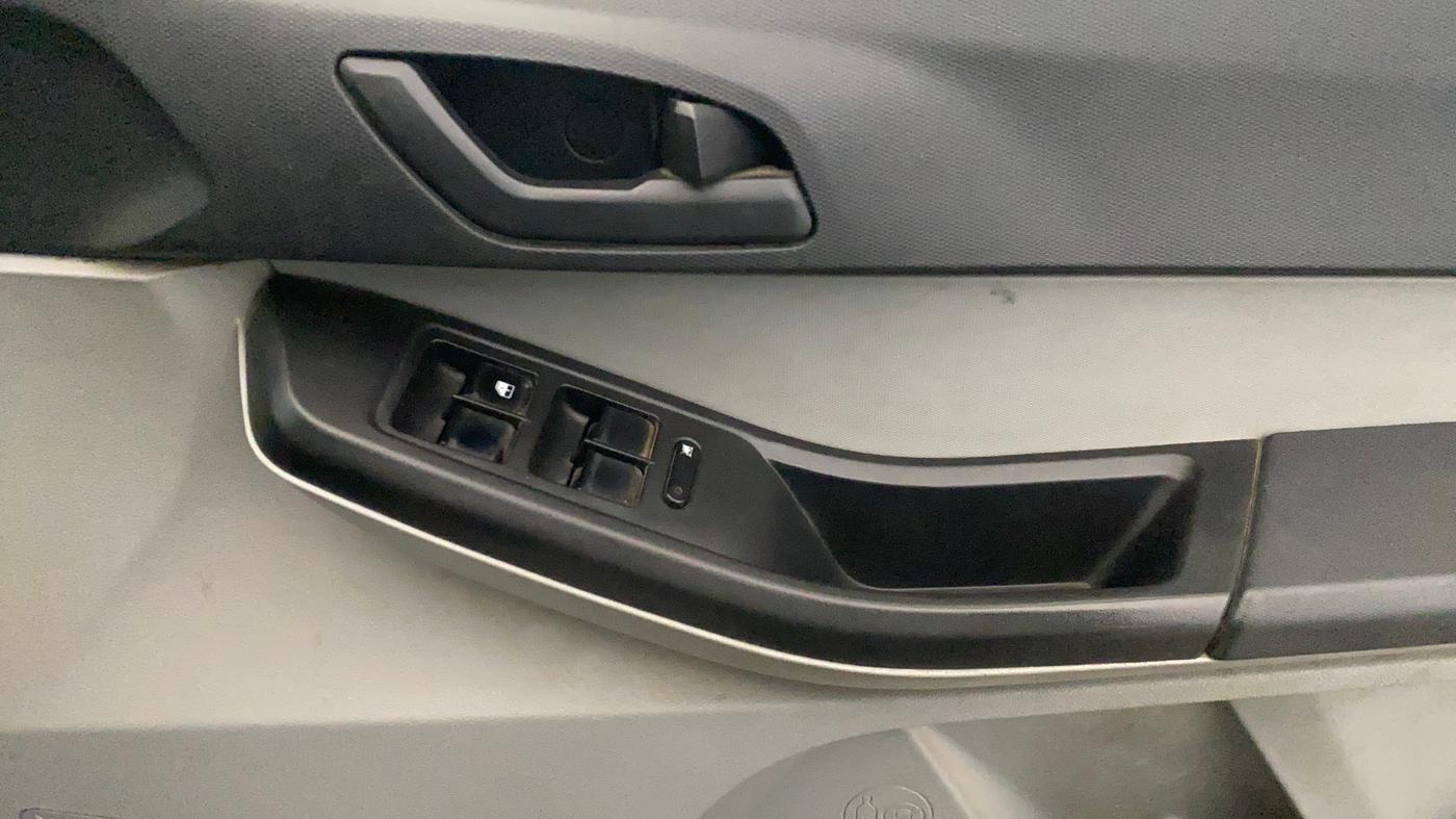 2021 Tata Tiago XT (O) PETROL, Petrol, Manual, 40,163 km, Driver Side Door Panels Control